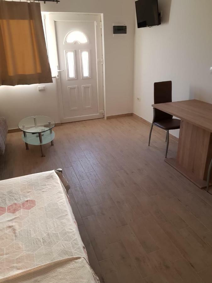 Studio Apartment Matija Podstrana Luaran gambar