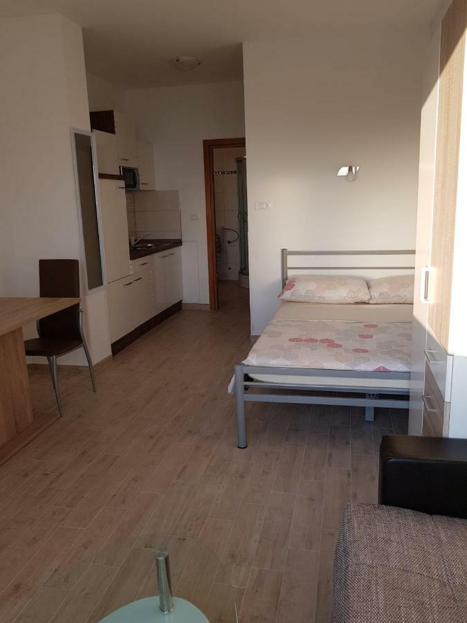 Studio Apartment Matija Podstrana Luaran gambar