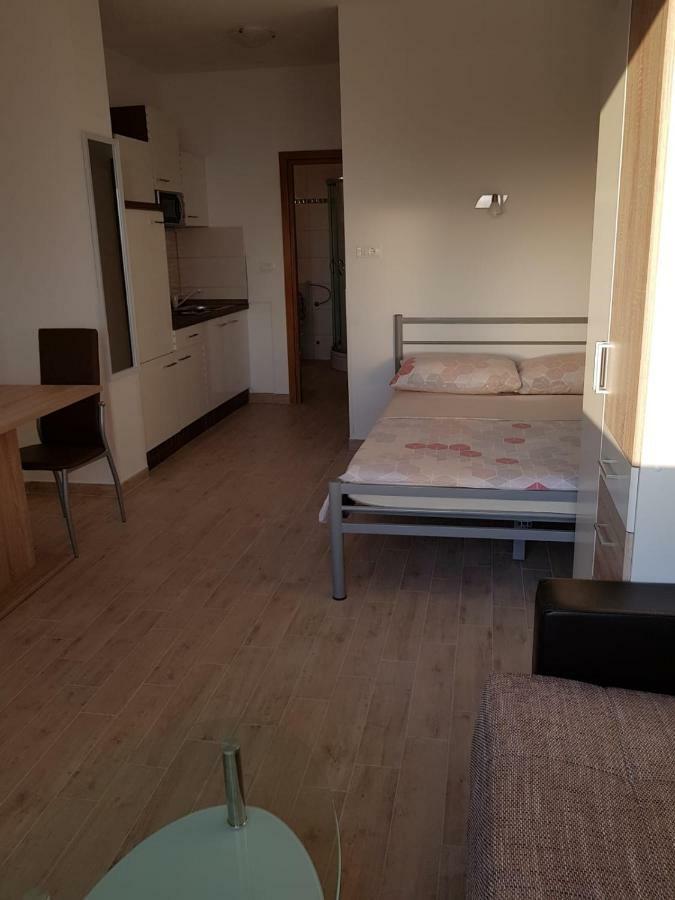 Studio Apartment Matija Podstrana Luaran gambar
