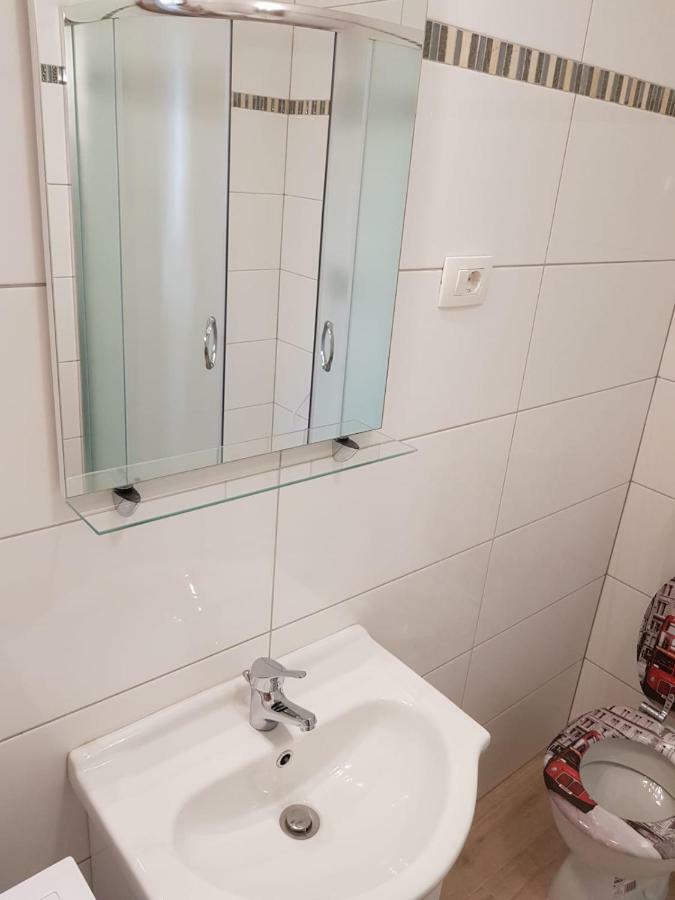 Studio Apartment Matija Podstrana Luaran gambar
