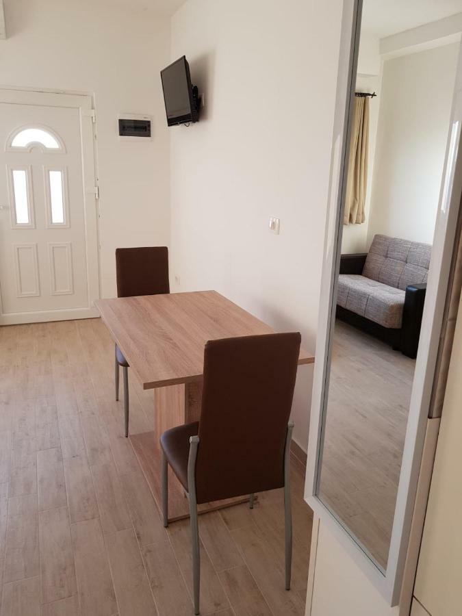 Studio Apartment Matija Podstrana Luaran gambar